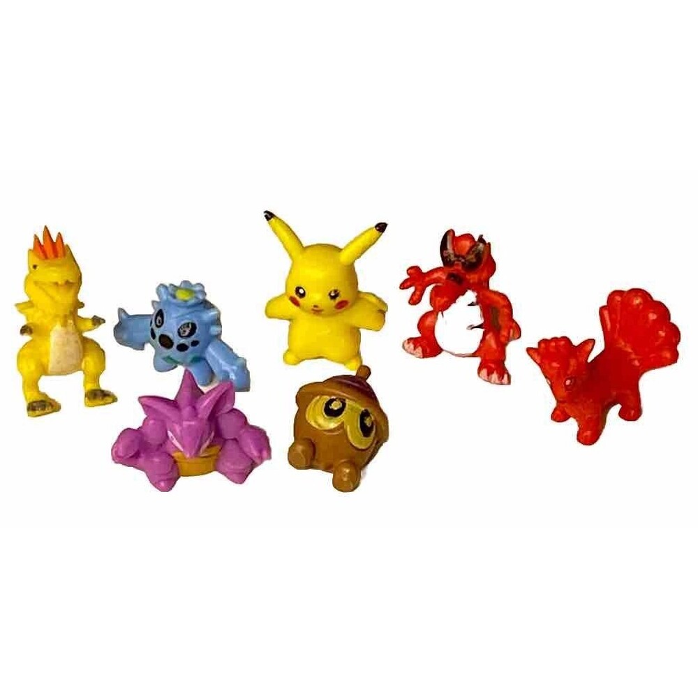 Vintage Lot 7 Digimon Pokemon Mini Figures Assorted Bandai Approx. 1" Figures